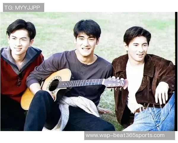 实时新闻李伟专访从青涩少年到足球明星的成长之路回顾